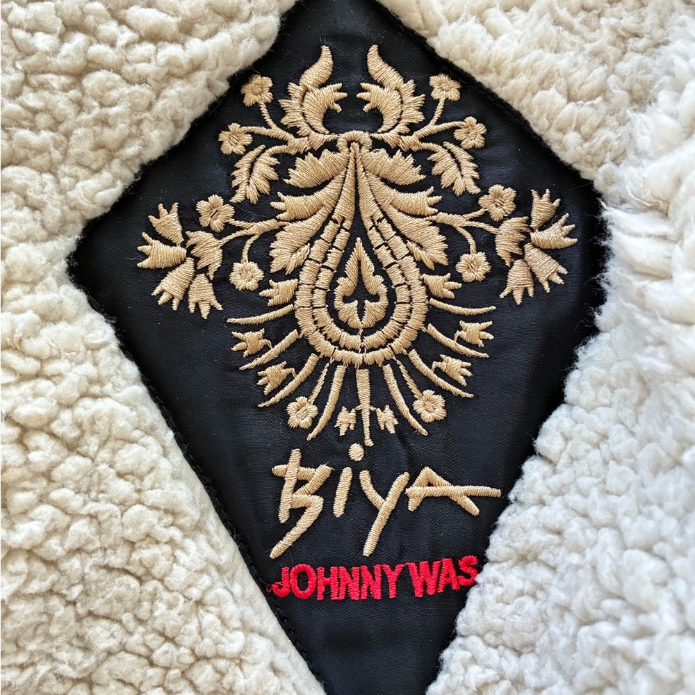 Johnny Was Biya Multicolor Floral Patchwork Jacket with Cream Shearling Lining - Picture 6 of 8